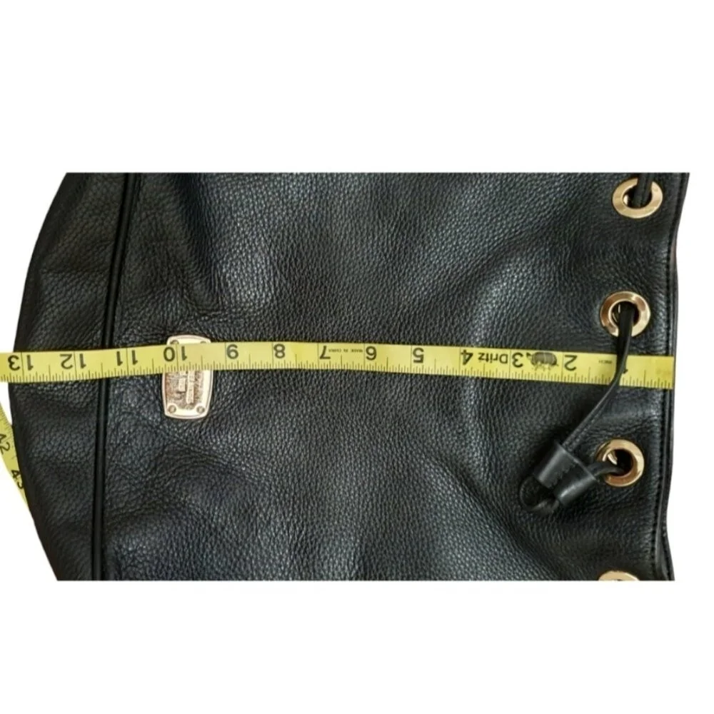 Michael Kors Jules Large Convertible Drawstring Leather Shoulder Bag-Black